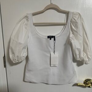 NWT Theory Puffer Sleeve White Top (M)